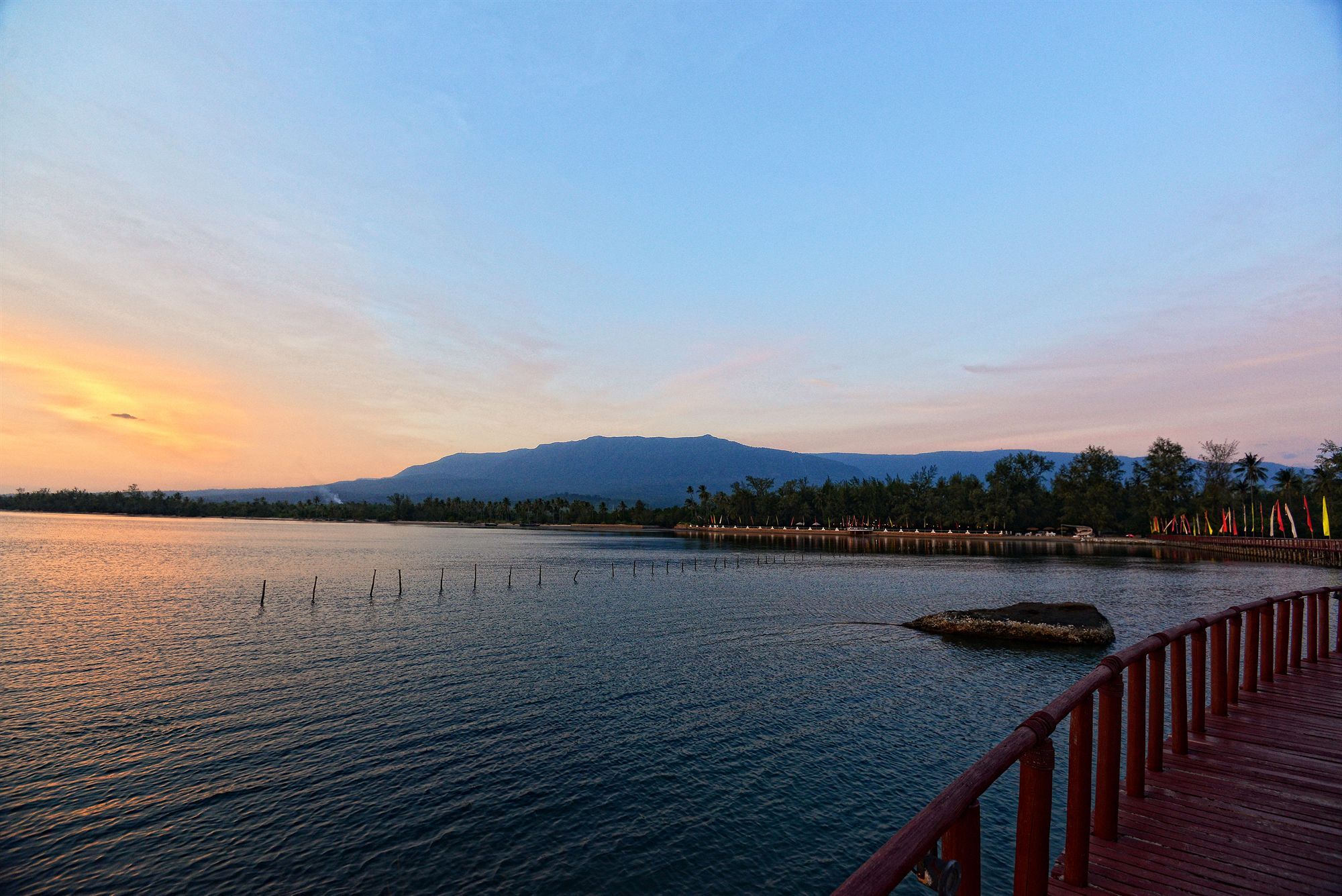 Nataya Round House Coral Bay Resort Kampot Exterior foto